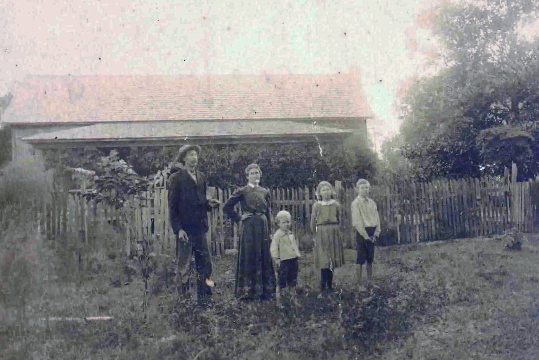 Tobis Anderson and family