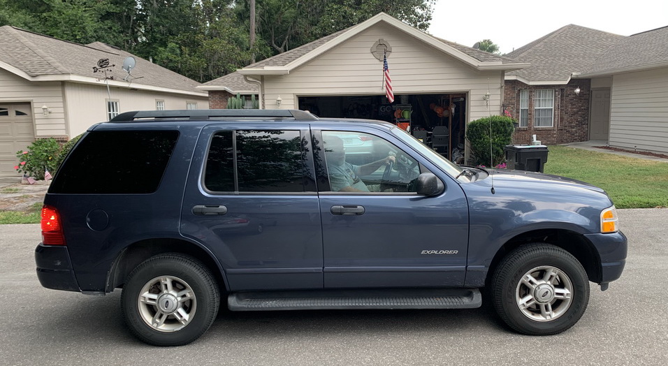 2005 Ford Explorer