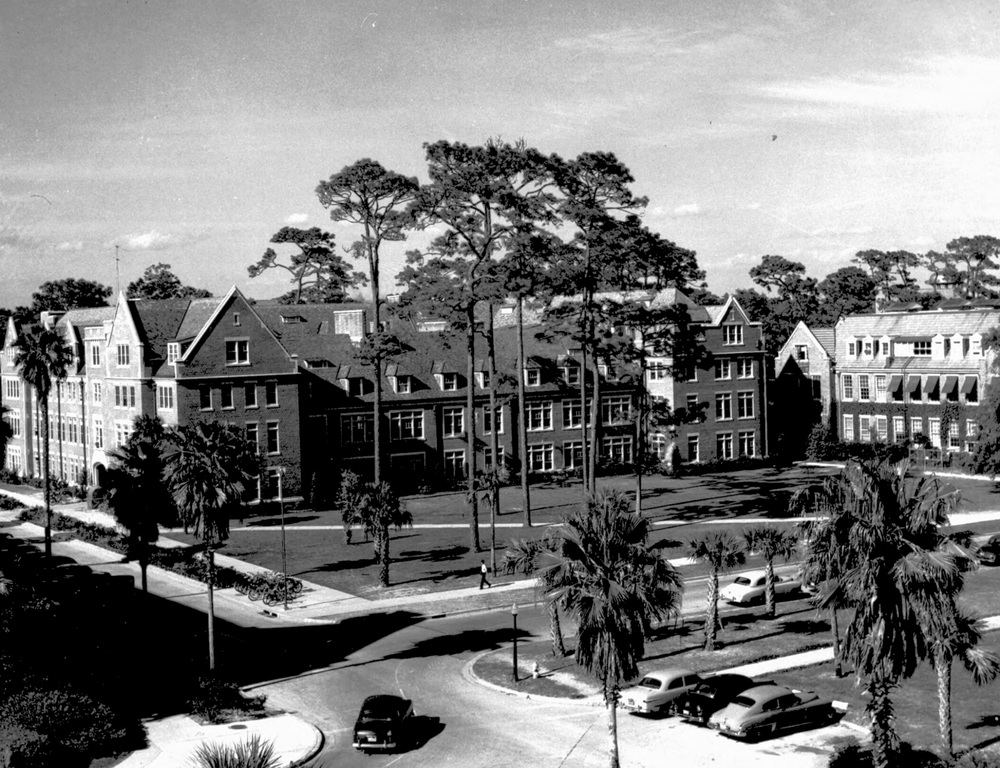 Leigh Hall