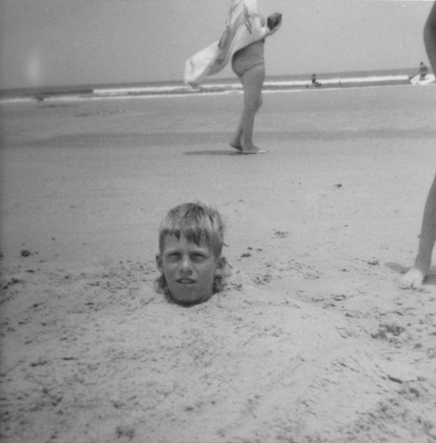David buried in the sand
