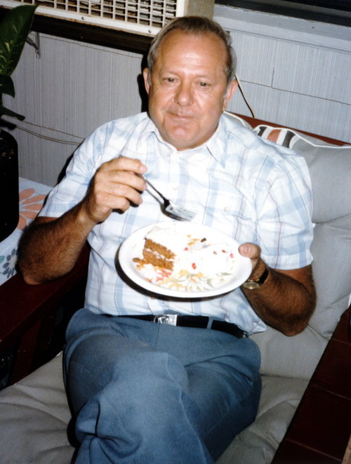 Morris eating cake
